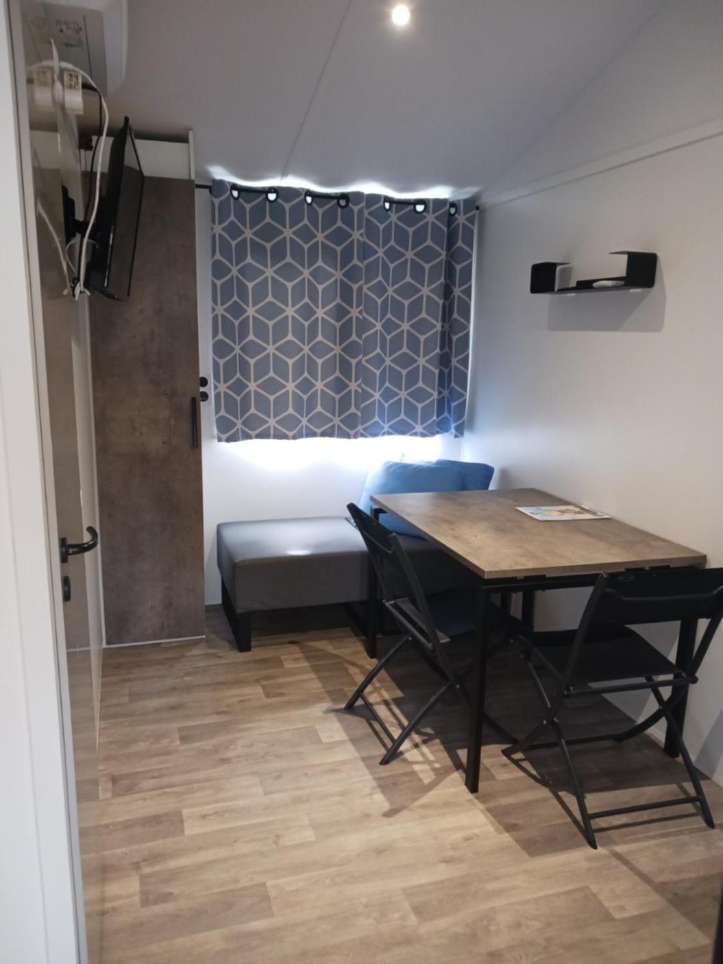 Sun Sea Camping Le Bosc Saint-Cyprien  Extérieur photo